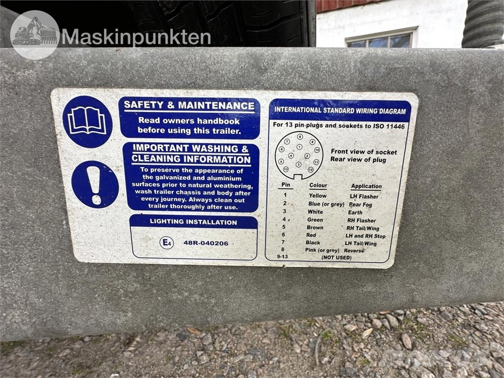 Ifor Williams LM Personbilssläp