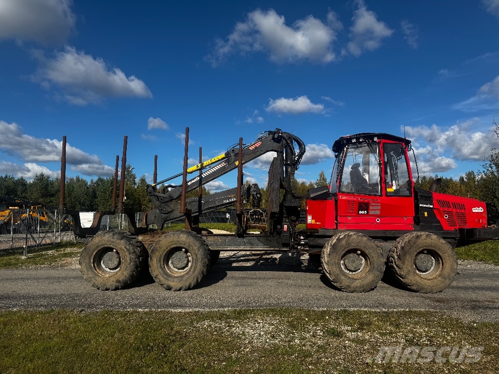 Komatsu 865 Forvarderi