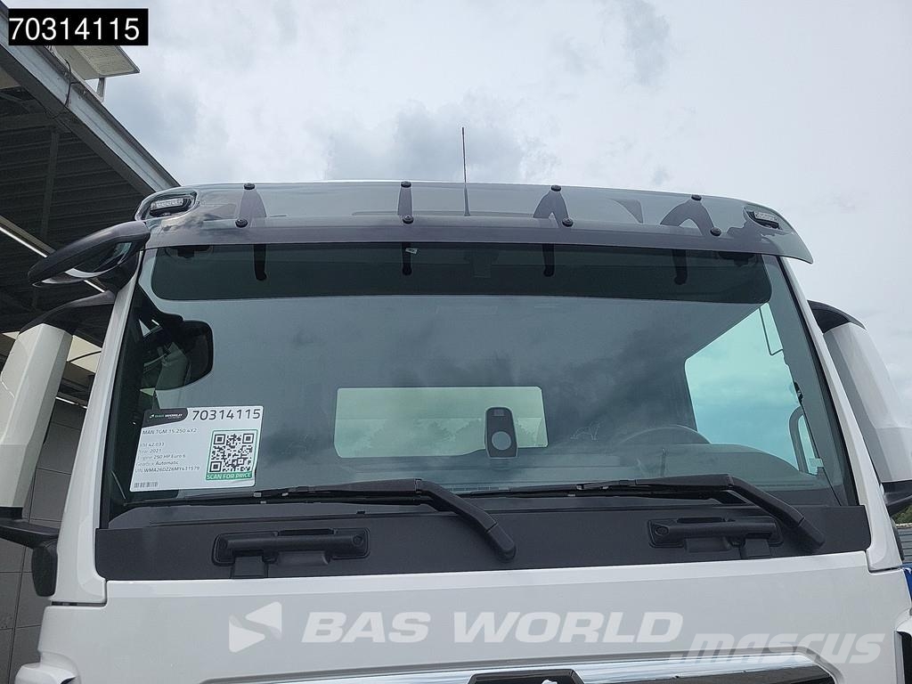 MAN TGM 15.250 4X2 42.000 kms! 15 tons BDF Automatic F Containertrucks met kabelsysteem