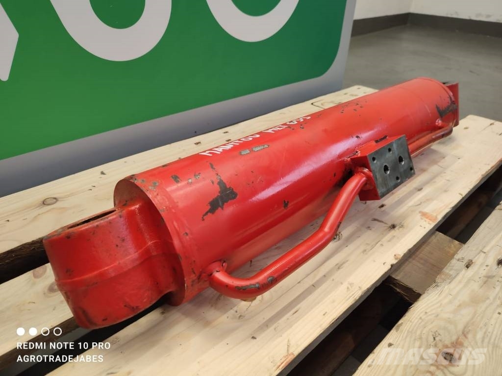 Manitou MLT 634 633 629 627  spoon actuator Výložníky a lyžice