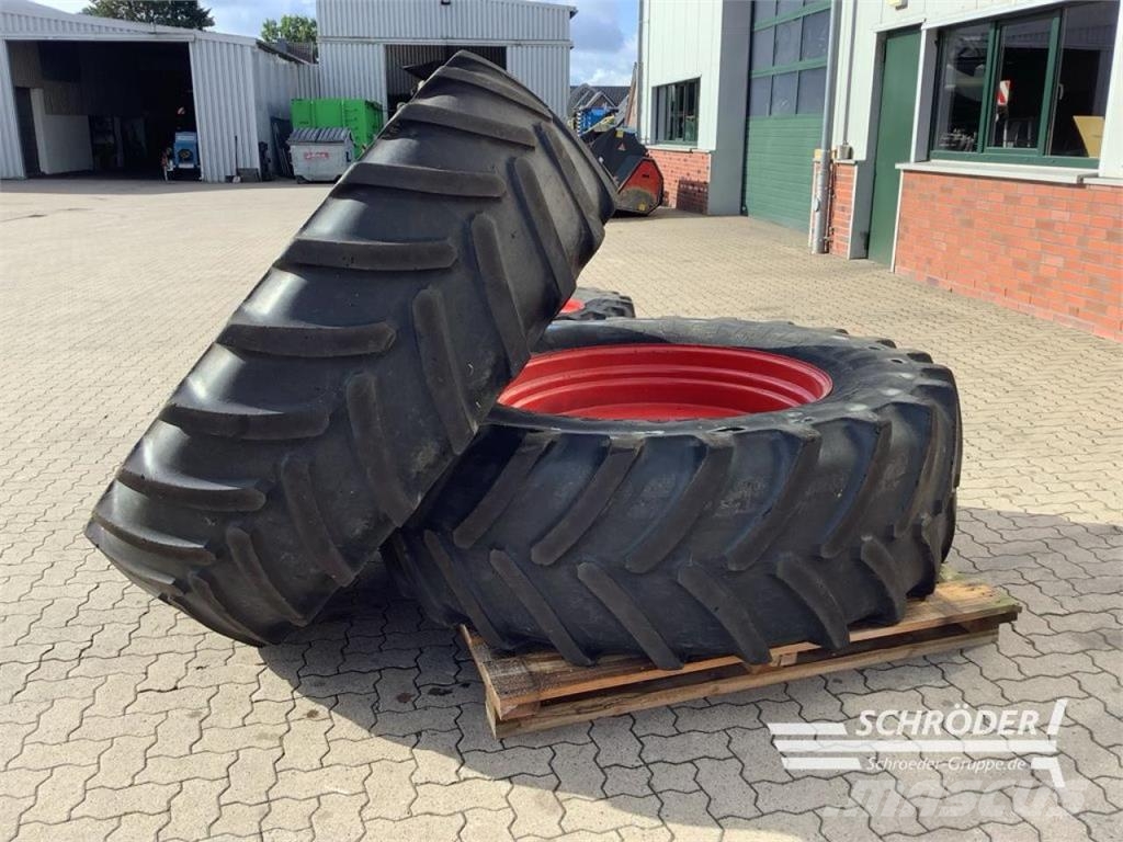 Fendt KOMPLETTRÄDER 540/65R34 + 650/65R42 Ruote doppie
