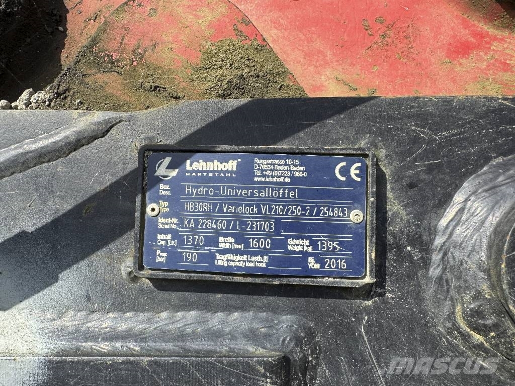 Komatsu PC 240 NLC-8 Верижен екскаватор