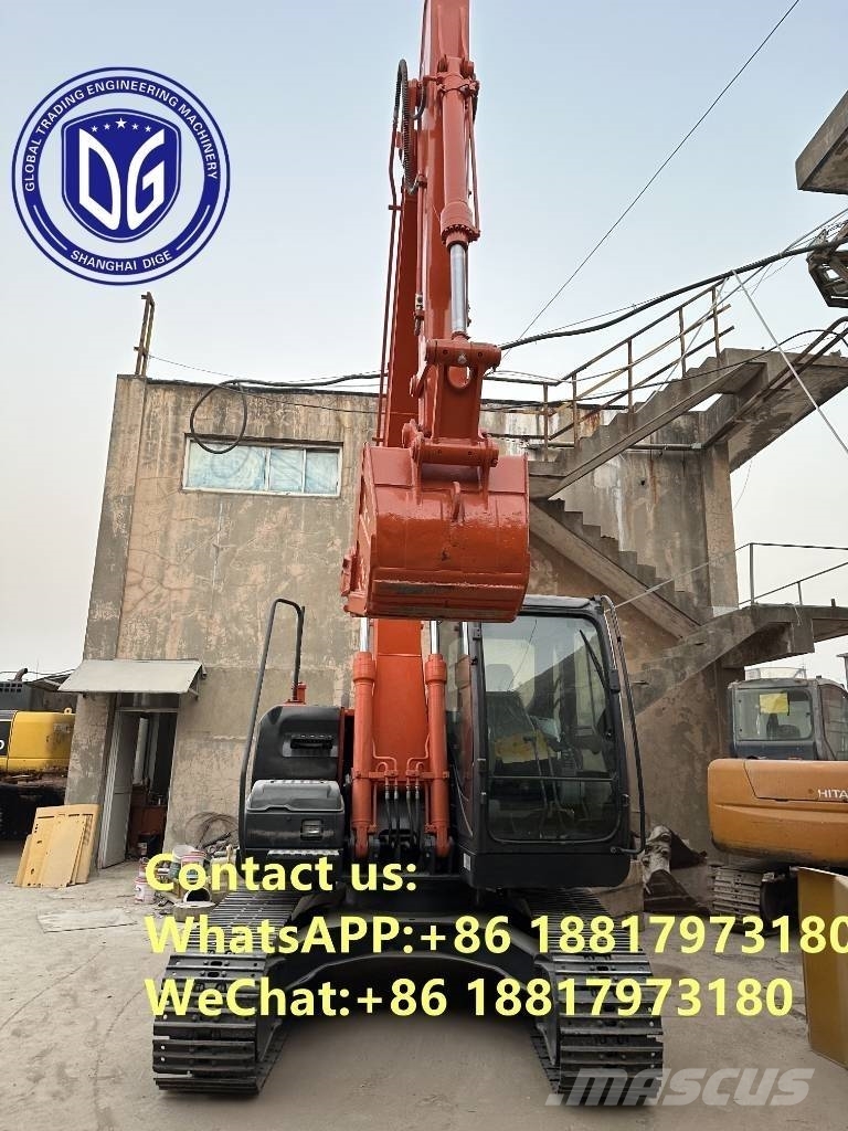 Hitachi ZX 130 Kāpurķēžu ekskavatori