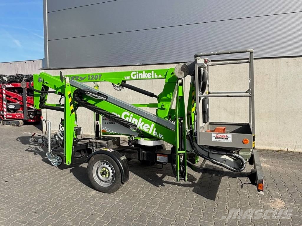 Niftylift 120 T 拖拉移动式高空作业平台