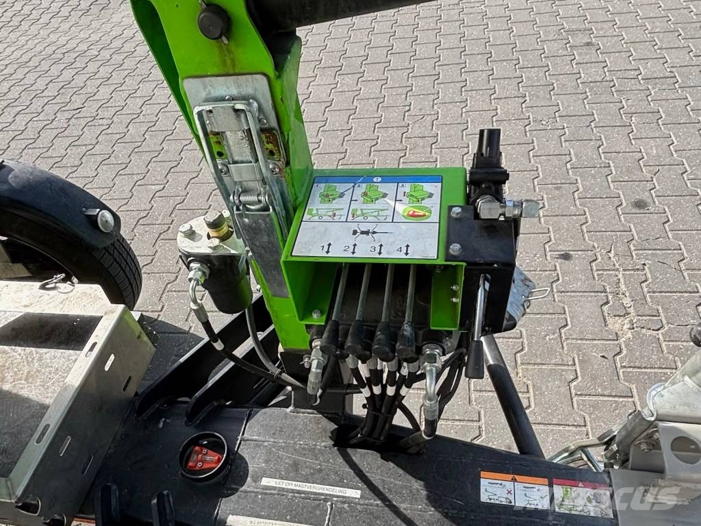 Niftylift 120 T 拖拉移动式高空作业平台