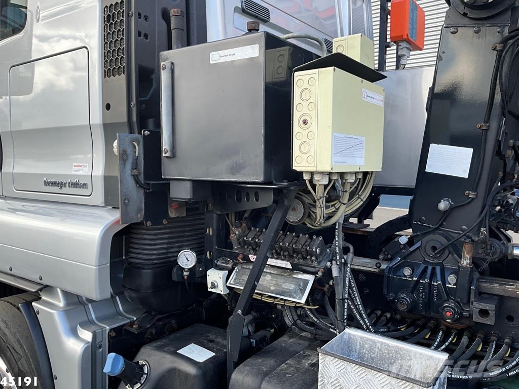 MAN TGS 35.480 Euro 6 8x4 Deuringer Garagetransporter Kontti-/tasonostoautot