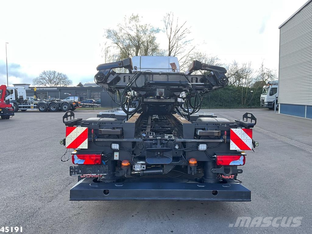 MAN TGS 35.480 Euro 6 8x4 Deuringer Garagetransporter Kontti-/tasonostoautot