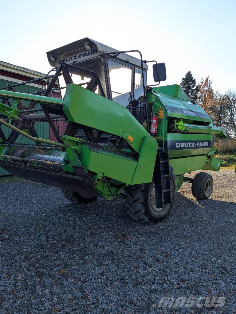 Deutz-Fahr M 1080 联合收割机