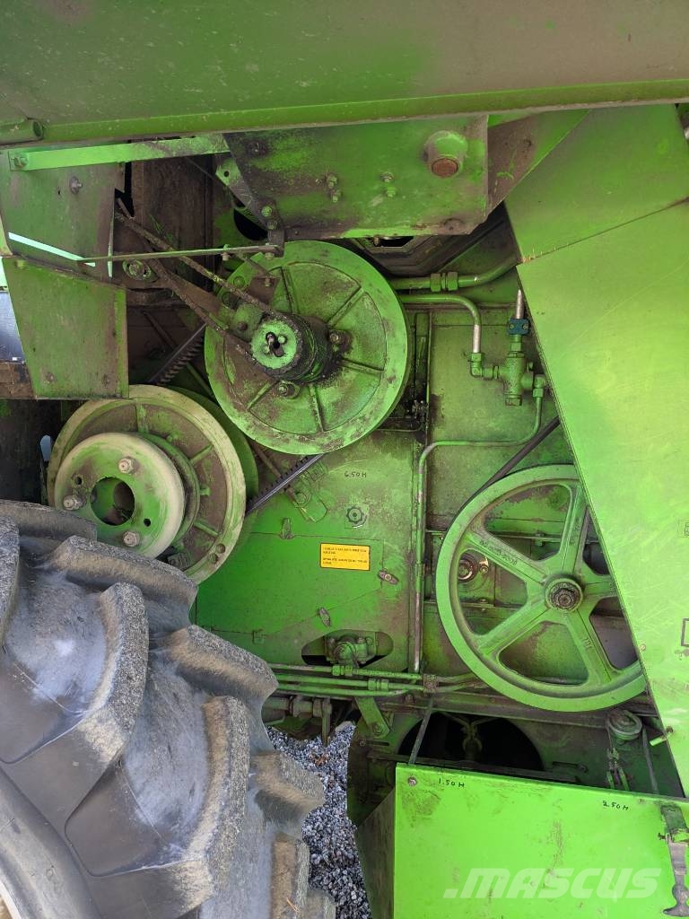 Deutz-Fahr M 1080 联合收割机