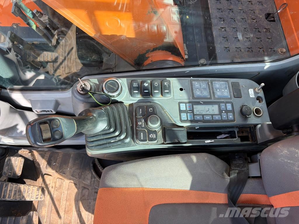 Doosan DX140LCR-5 Excavadoras sobre orugas