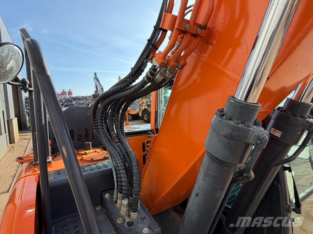 Doosan DX140LCR-5 Excavadoras sobre orugas