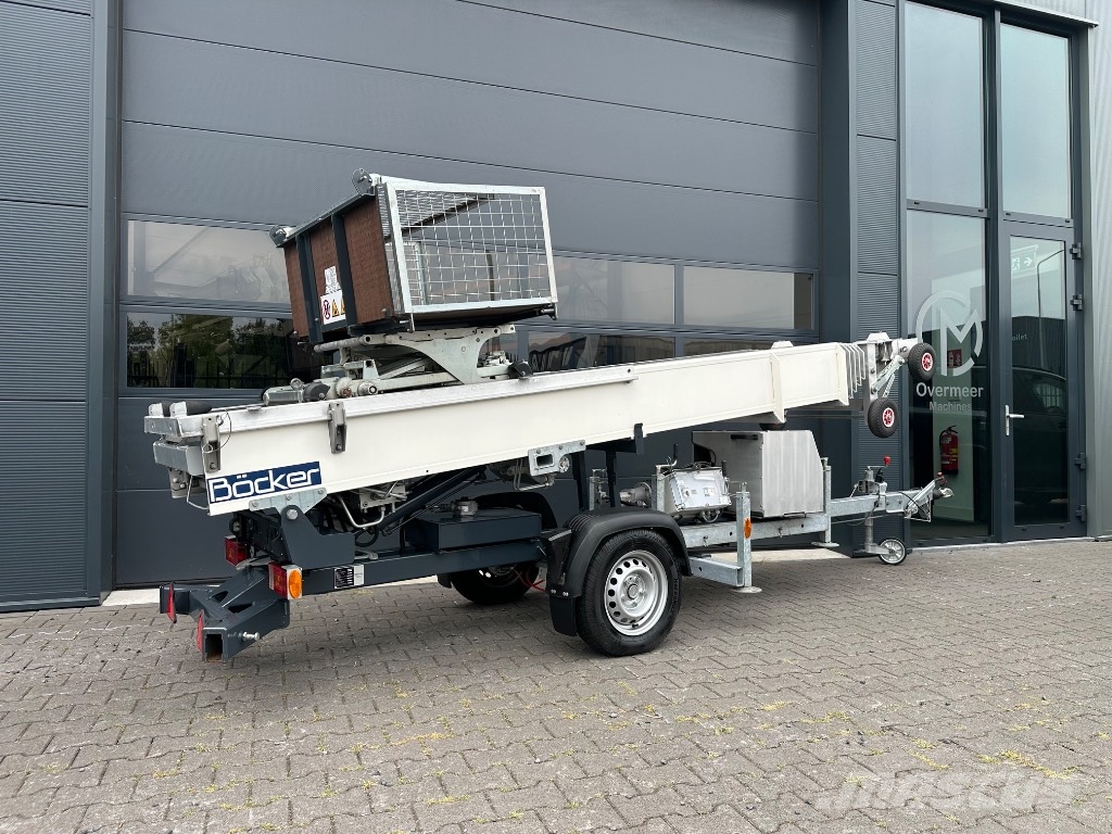 Böcker Junior HD 24-K Hybrid, 2021, only 39 hours!! Verhuisliften