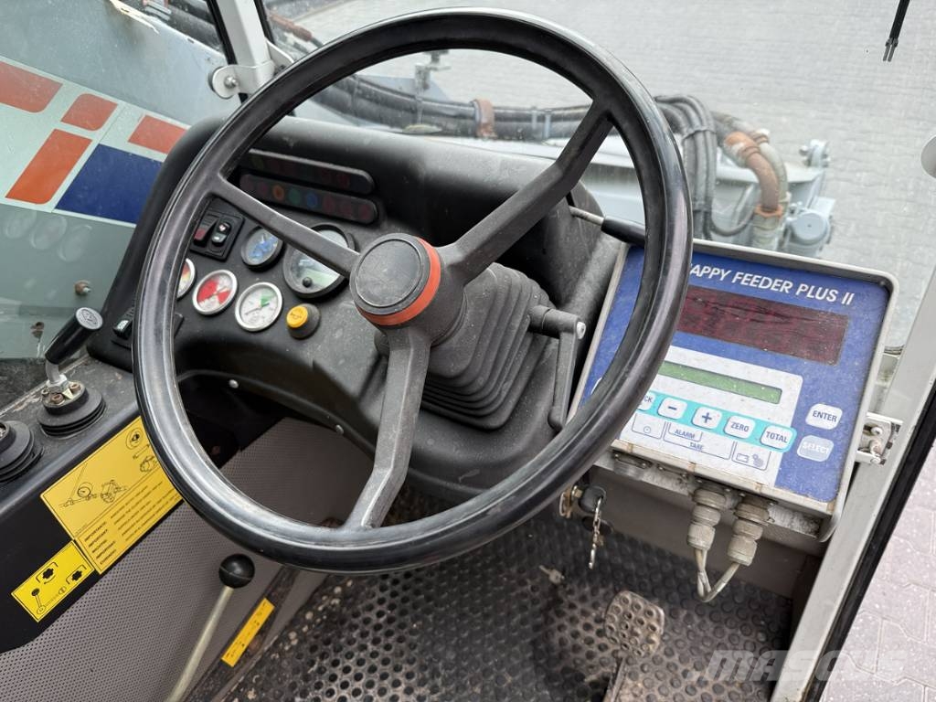 Storti Labrador 120 Voermachines