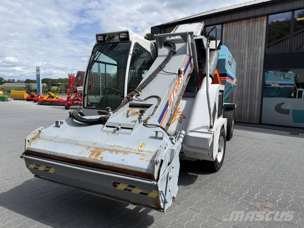 Storti Labrador 120 Voermachines