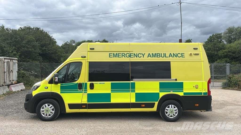 Fiat Ducato A&E Fiat Ducato A&E Box Body with Stryker P Ambulanze