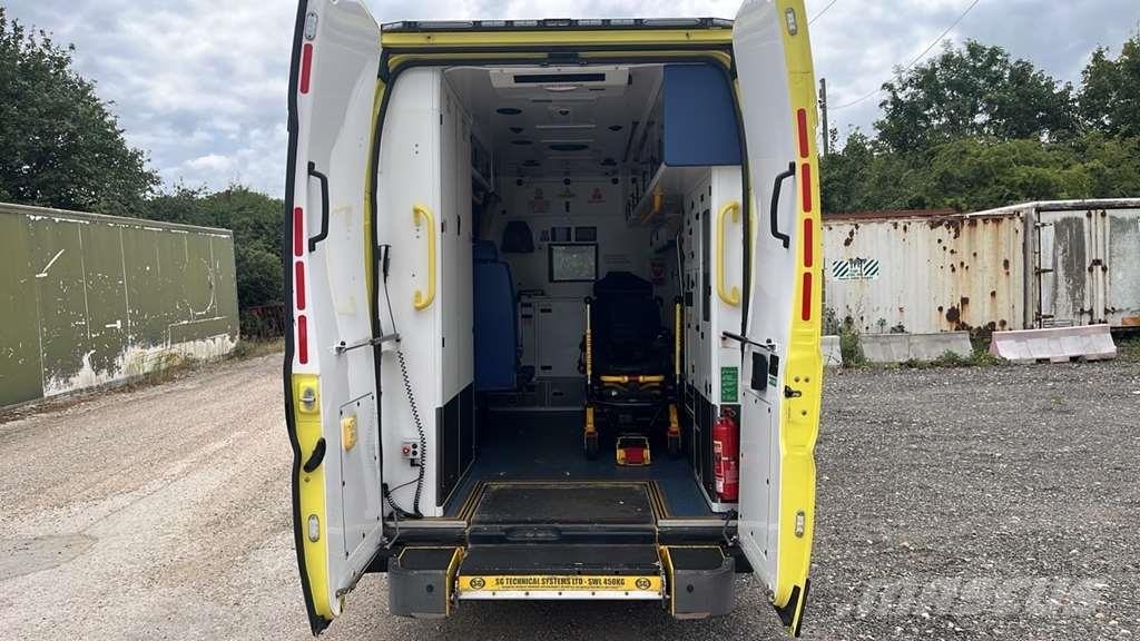 Fiat Ducato A&E Fiat Ducato A&E Box Body with Stryker P Ambulanze