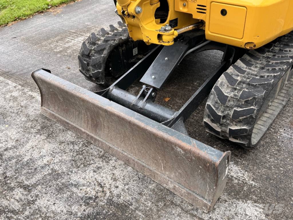 Komatsu PC 26 MR-5 Mini bagri <7t