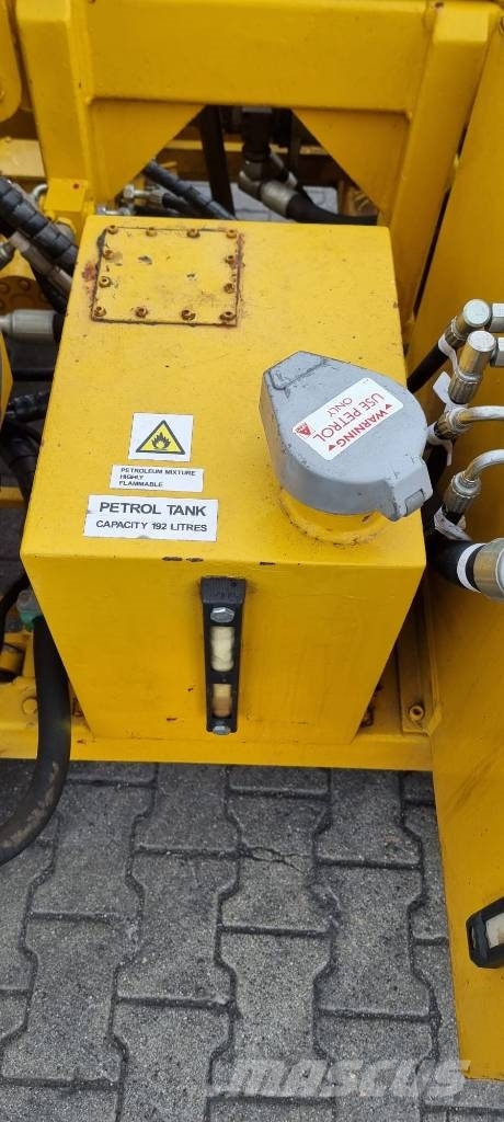 Spring installation machine | Rail clip installer Održavanje železničkih pruga