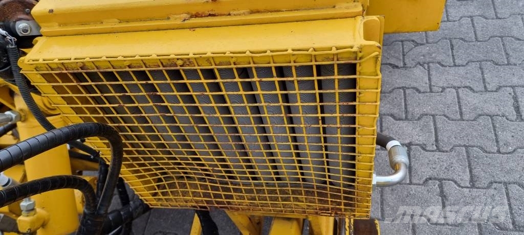 Spring installation machine | Rail clip installer Održavanje železničkih pruga