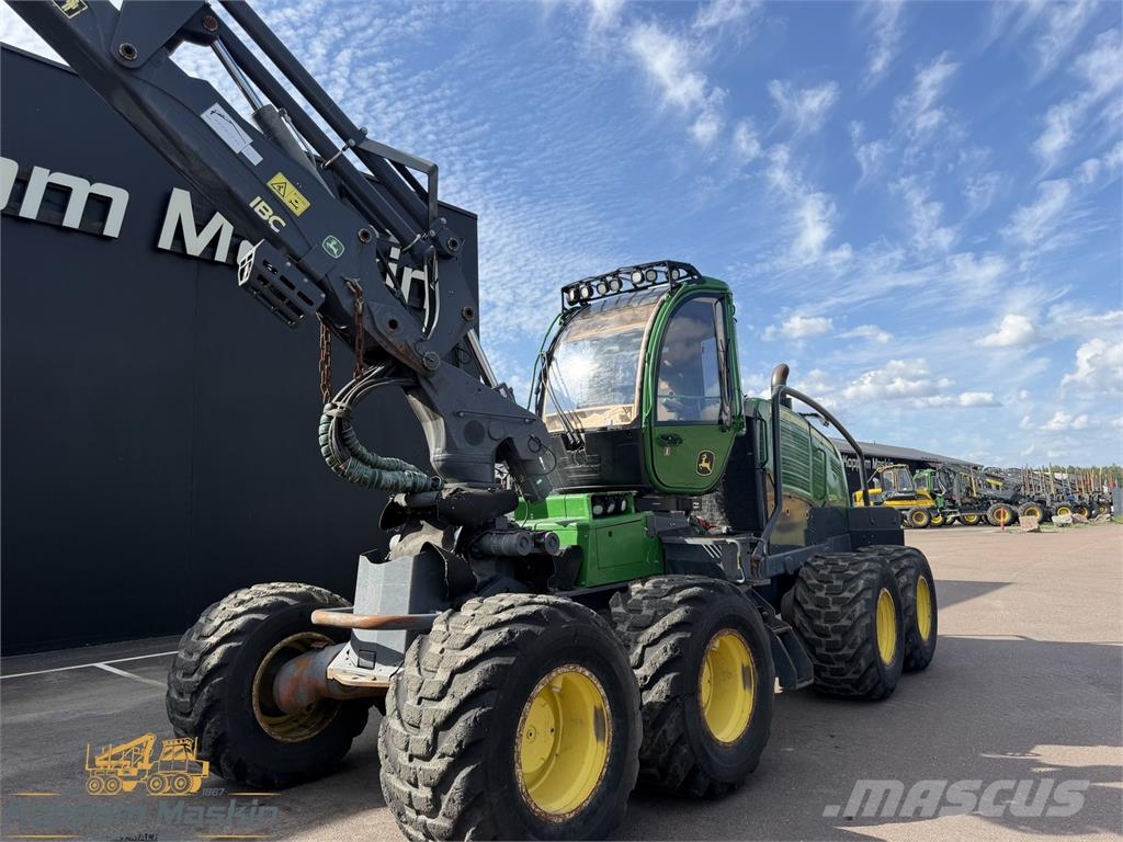 John Deere 1270G Harvesters