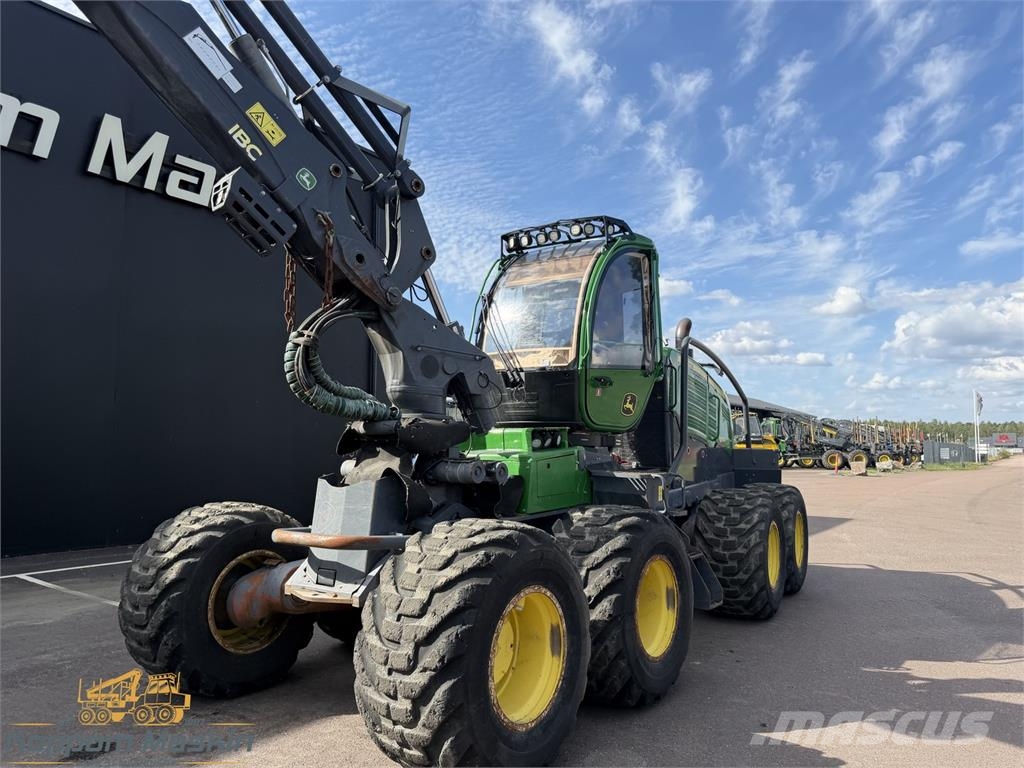 John Deere 1270G Harvesters