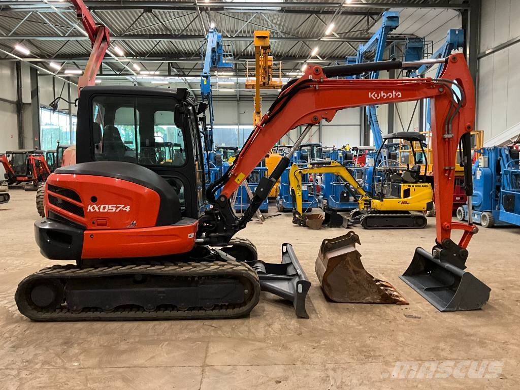 Kubota KX 057-4 حفارات صغيرة أقل من 7 طن (حفارات صغيرة)