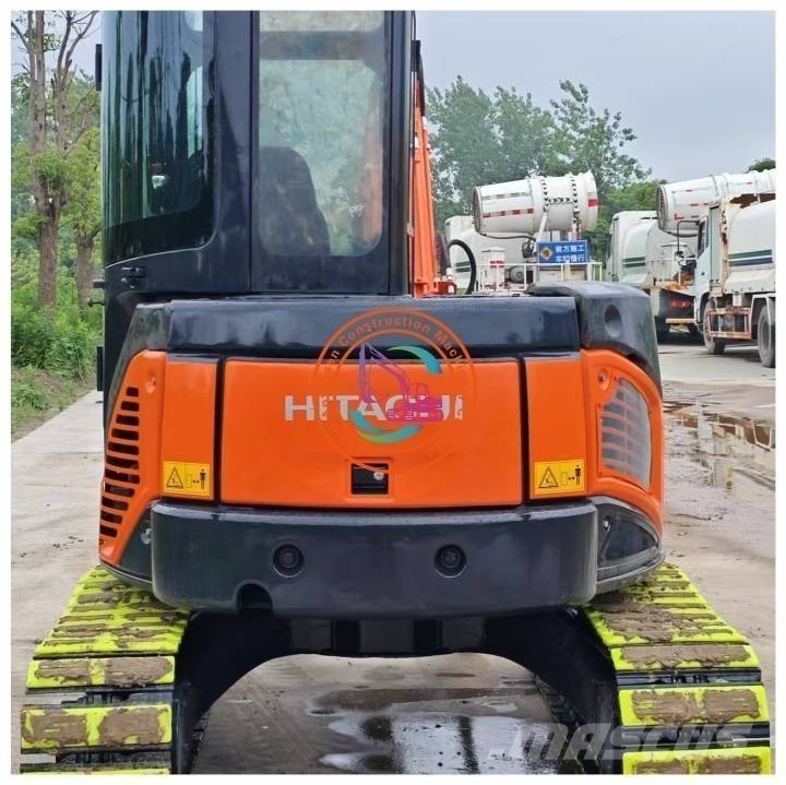 Hitachi ZX 50 U-3 حفارات صغيرة أقل من 7 طن (حفارات صغيرة)