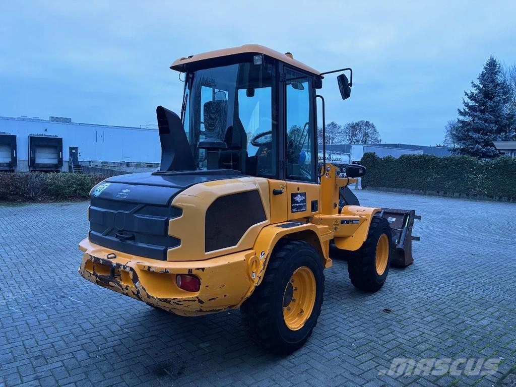 Volvo L30G wheelloader, 2017 year, bucket + forks !! Naudoti ratiniai krautuvai