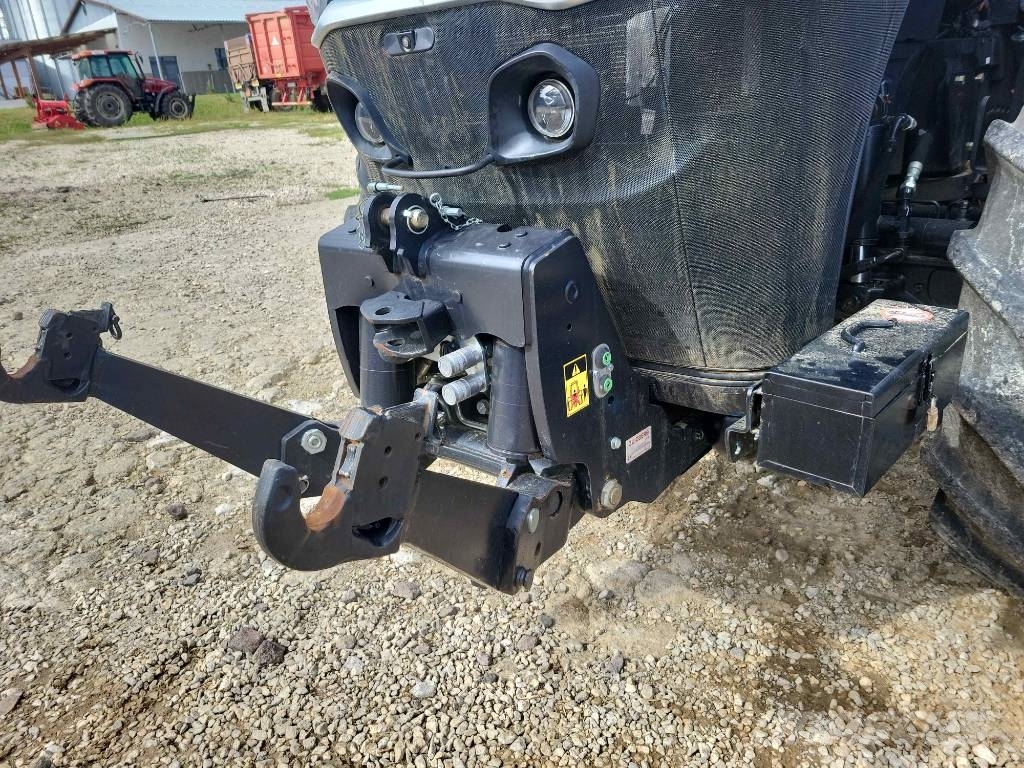 Case IH Magnum 400 الجرارات
