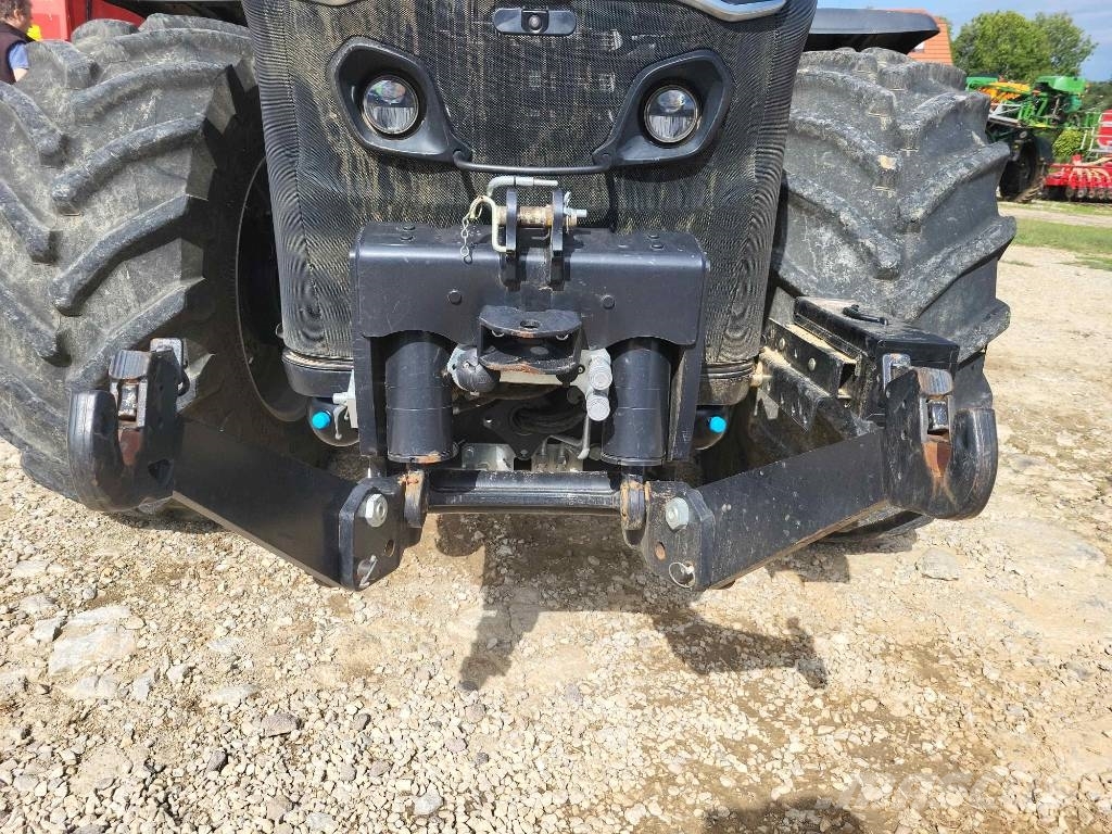Case IH Magnum 400 الجرارات