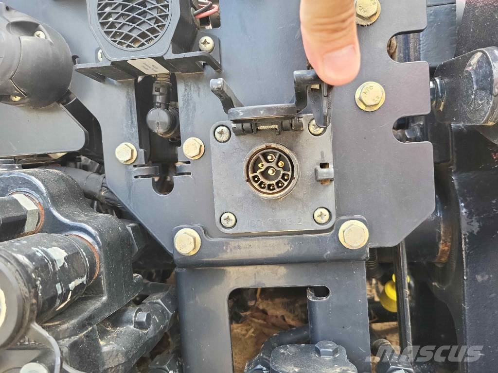 Case IH Magnum 400 الجرارات