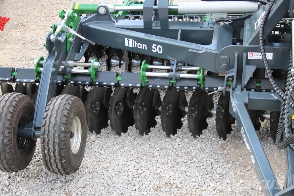 Awemak Titan BTA 60 Schijveneggen