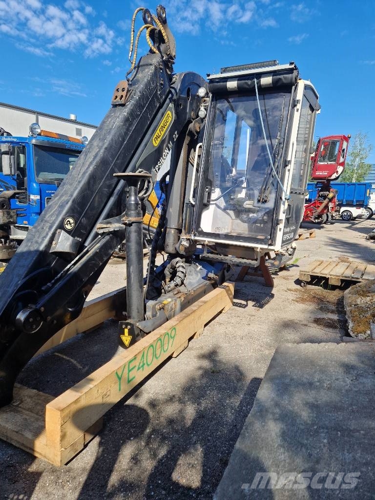 Epsilon M12 Z 105 CAH Timber cranes