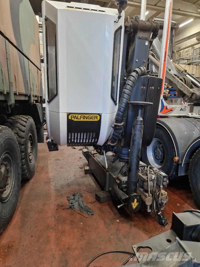 Epsilon M12 Z 105 CAH Timber cranes