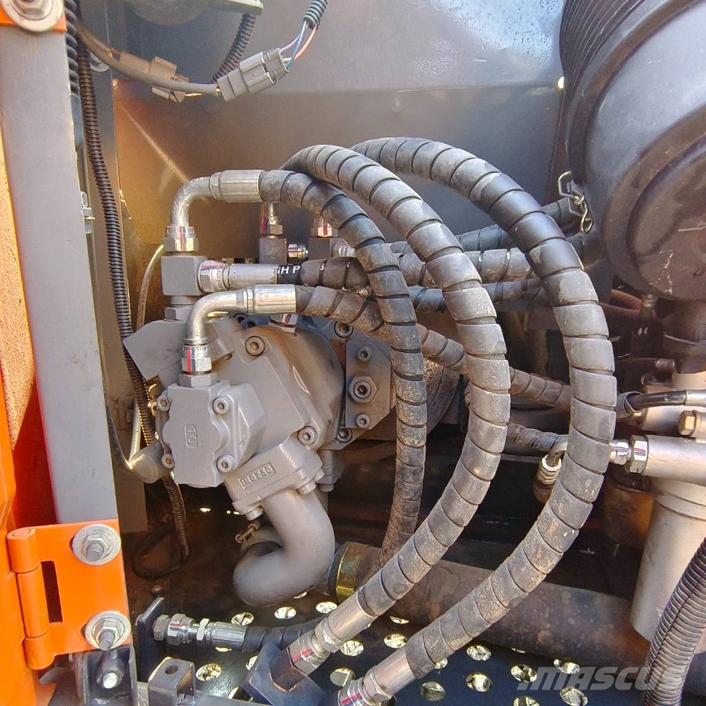 Hitachi ZX 70 Mini bageri <7t