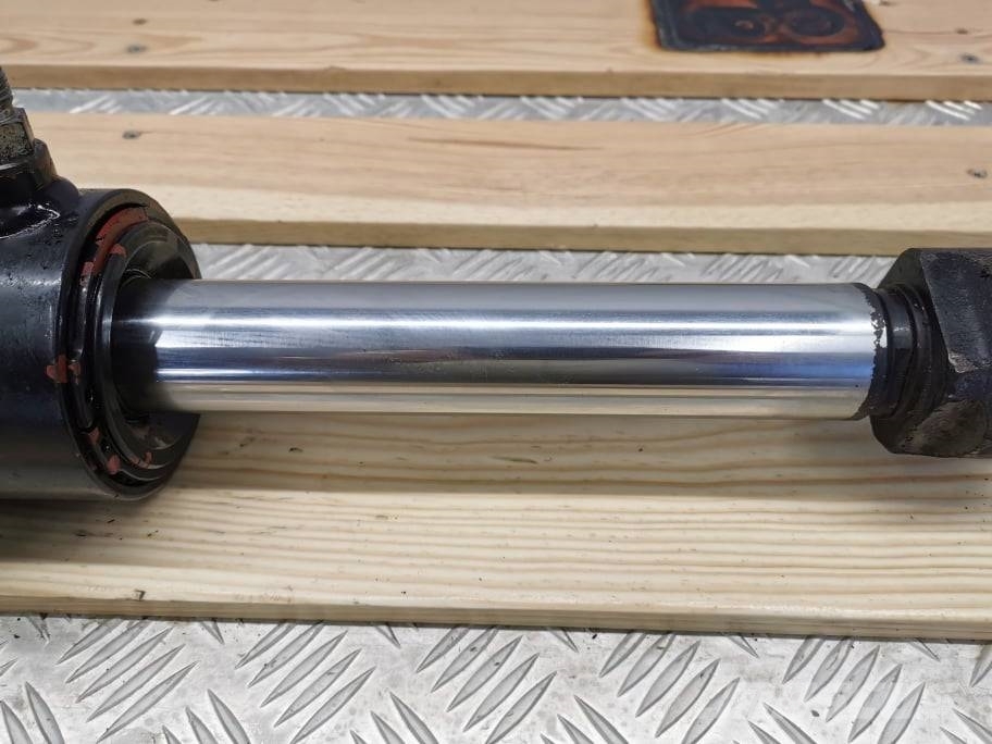New Holland LM 5080 piston turning front Hidraulikos įrenginiai
