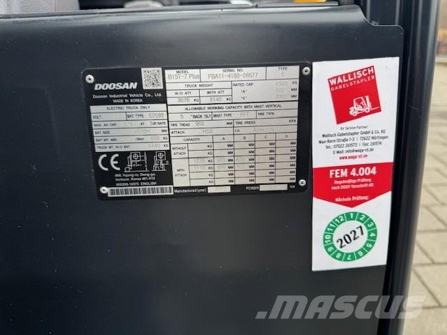 Bobcat B15T-7 Plus شاحنات ذات رافعات شوكية تعمل بالكهرباء