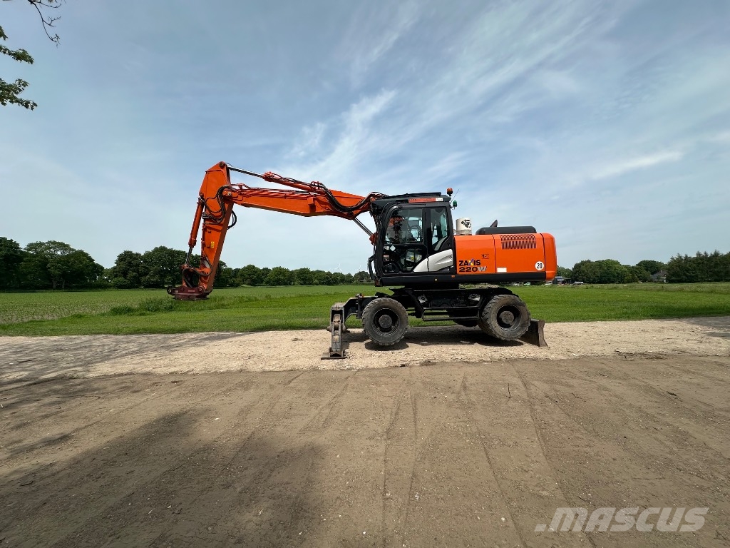 Hitachi OQ 70/55 ZX220W-5B Mobilbagger 旋轉式挖土機/掘鑿機/挖掘機