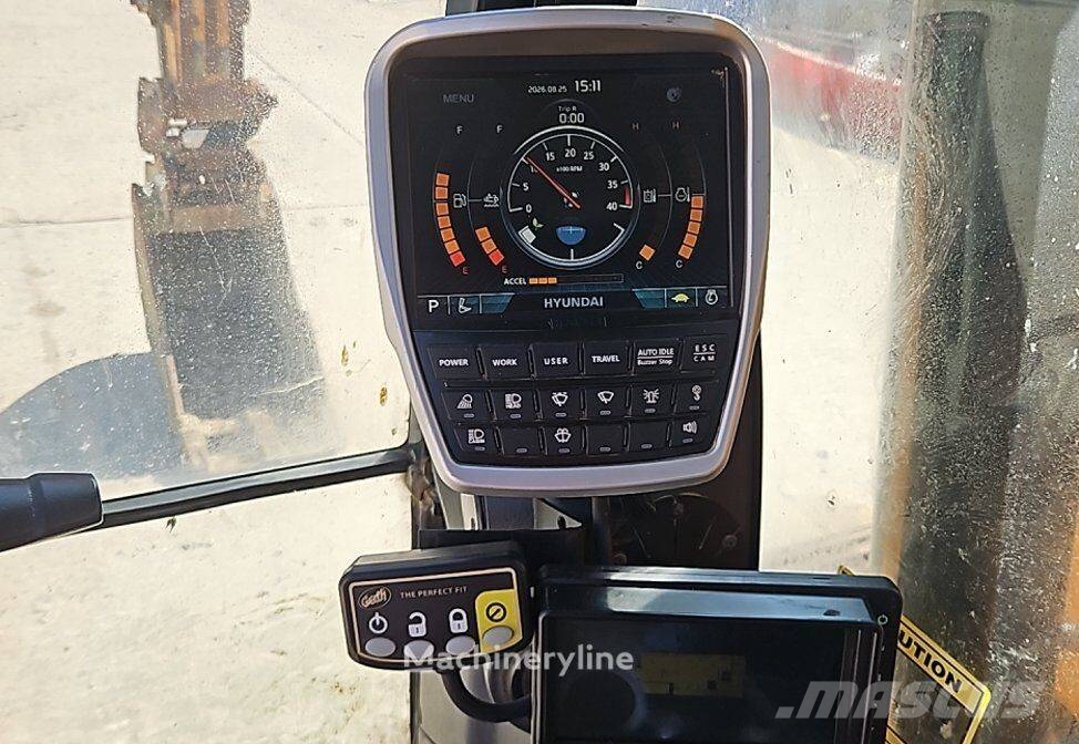 Hyundai HX 145 LCR Excavadoras sobre orugas