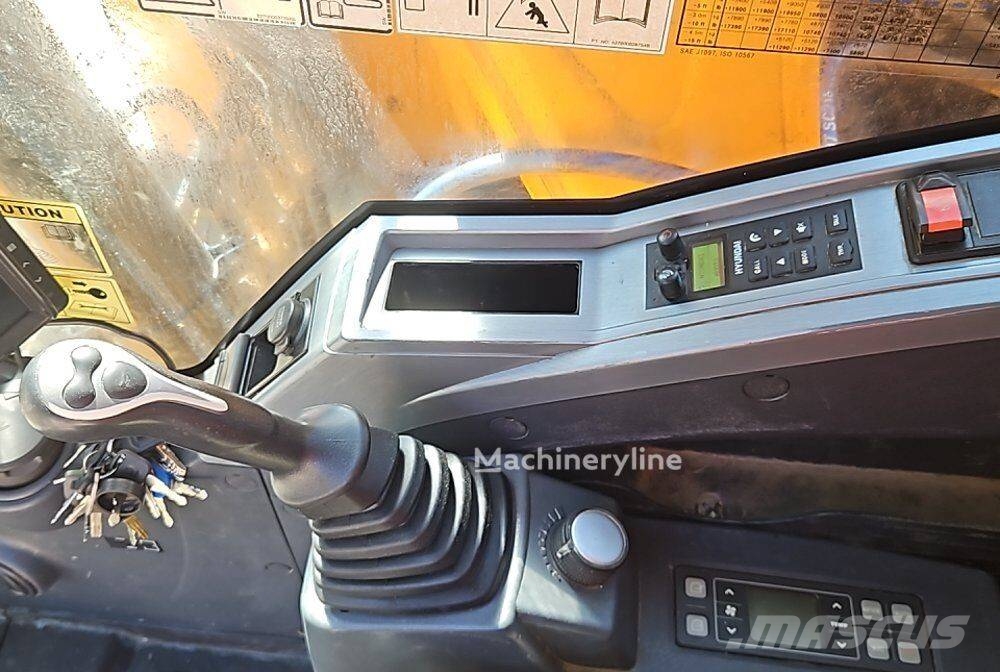 Hyundai HX 145 LCR Excavadoras sobre orugas