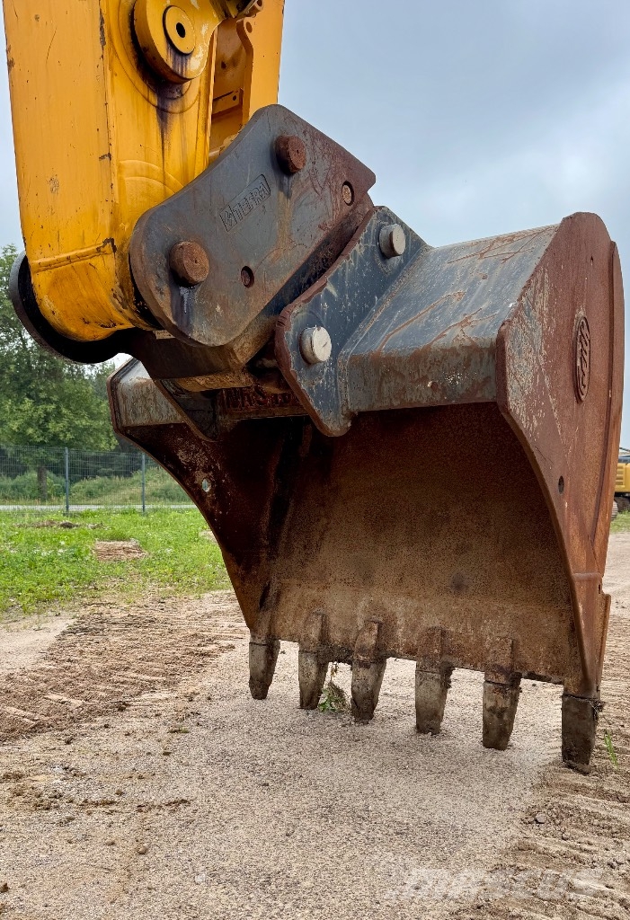 JCB 220 XL 4F 大型油圧ショベル12t以上（パワーショベル・ユンボ）