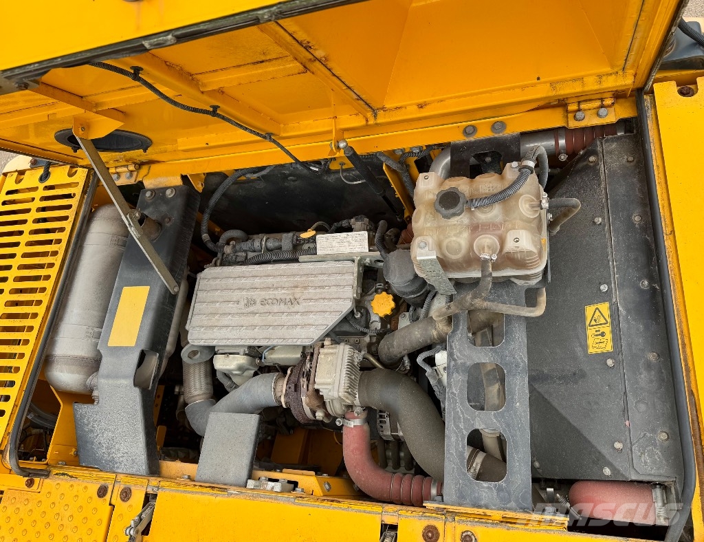 JCB 220 XL 4F 大型油圧ショベル12t以上（パワーショベル・ユンボ）