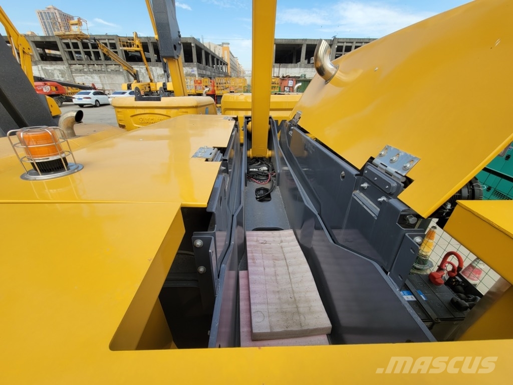 XCMG XGS 24 , XGS 28 mobile elevating work platform Compact self-propelled boom lifts