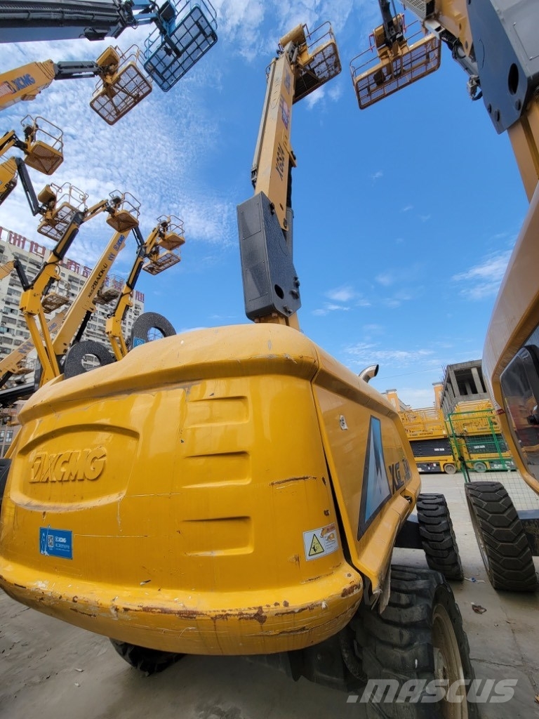 XCMG XGS 24 , XGS 28 mobile elevating work platform Compact self-propelled boom lifts