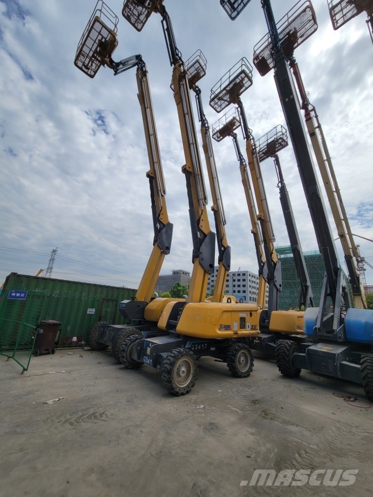 XCMG XGS 24 , XGS 28 mobile elevating work platform Compact self-propelled boom lifts