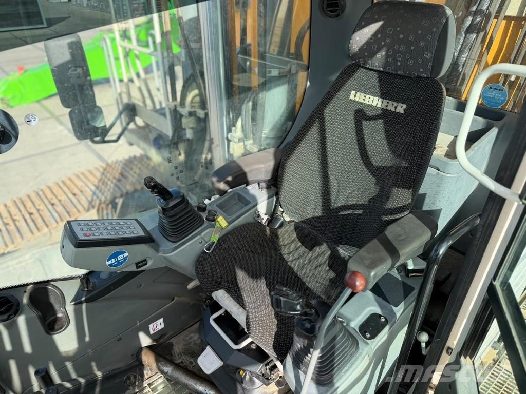 Liebherr LH 40 C Manejadores de residuos industriales