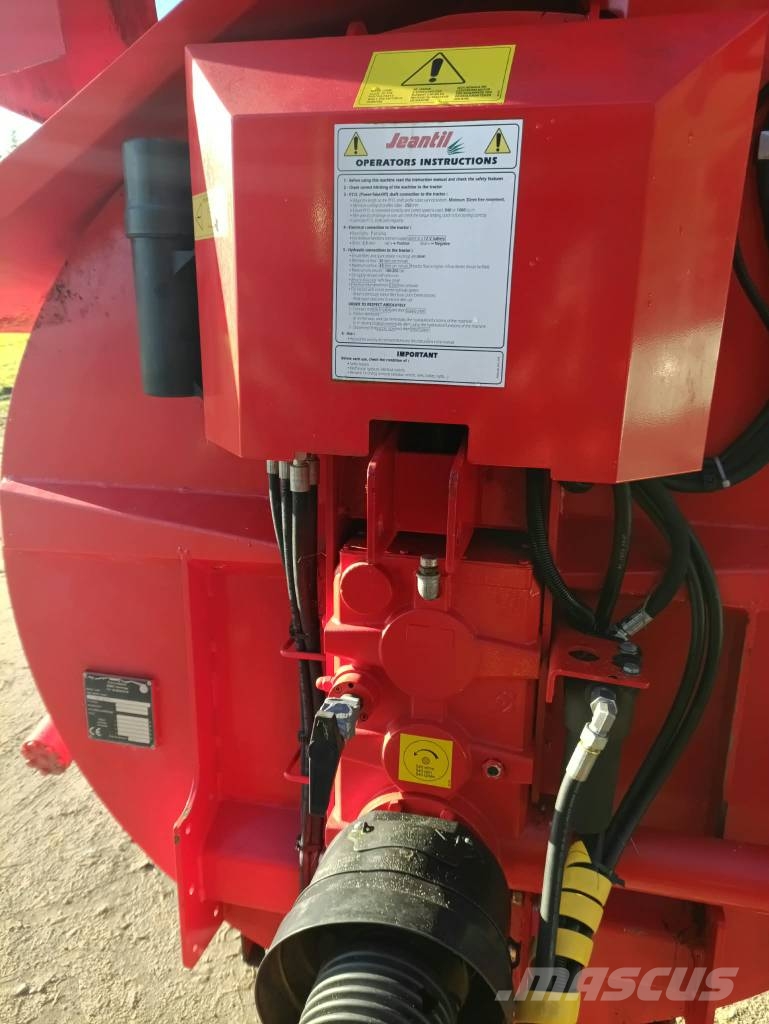 Jeantil PR 2000 Ballenschredder, -schneider und -wickler