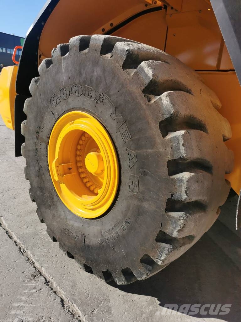 Volvo L 260 H Wielladers