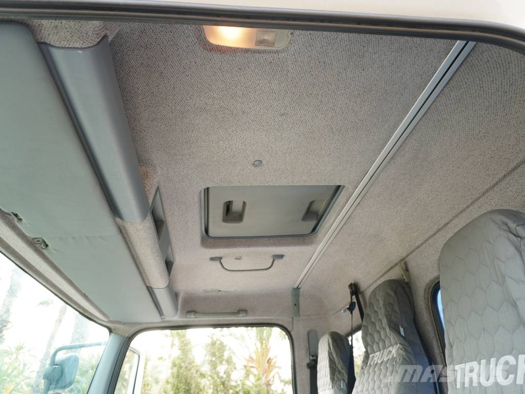 Mercedes-Benz ATEGO 918 BASCULANTE شاحنات قلابة