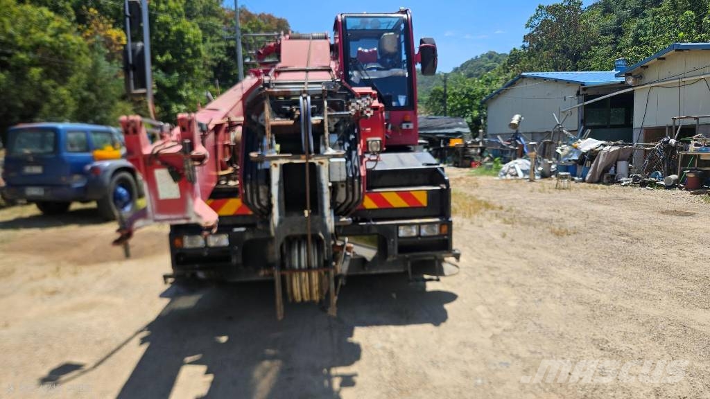 Demag AC 40 City Mobiilinosturit